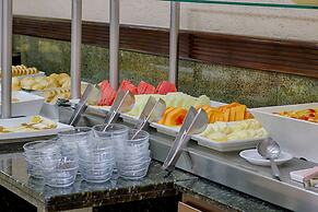 Hotel Nacional Inn Curitiba Estação Shopping