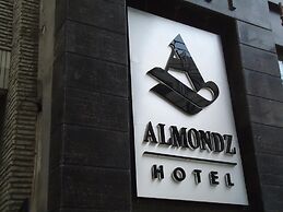 Almondz Hotel