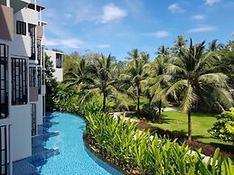 Le Méridien Phuket Mai Khao Beach Resort