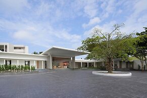 Le Méridien Phuket Mai Khao Beach Resort