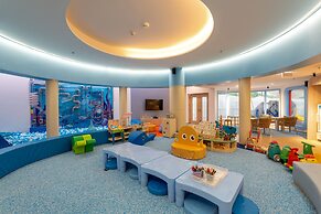 Le Méridien Phuket Mai Khao Beach Resort