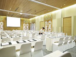 Le Méridien Phuket Mai Khao Beach Resort