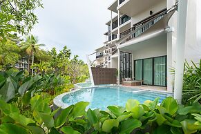 Le Méridien Phuket Mai Khao Beach Resort