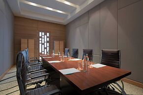 Le Méridien Phuket Mai Khao Beach Resort