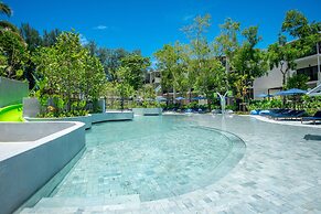 Le Méridien Phuket Mai Khao Beach Resort