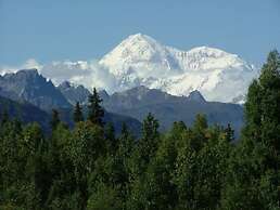 Alaska Adventure Unlimited Chalets