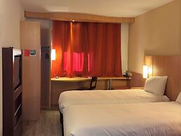 ibis Istres Trigance