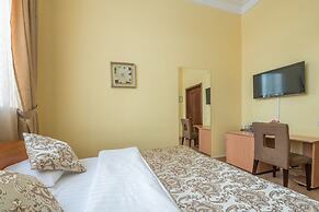 North Star Hotel