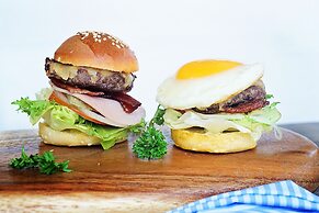 Sanouva Saigon Hotel