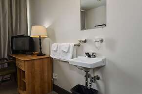 Gîte le 812 - Hostel