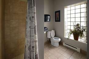 Gîte le 812 - Hostel