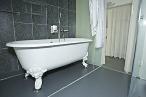 MaMa Boutique Hotel & Restaurant