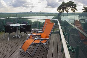 MaMa Boutique Hotel & Restaurant