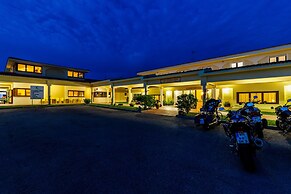 Petri Marini Hotel & Resort