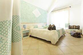 Petri Marini Hotel & Resort