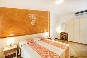 Petri Marini Hotel & Resort