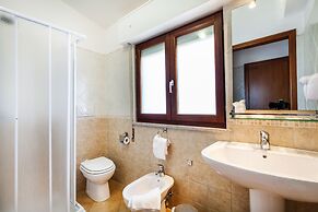 Petri Marini Hotel & Resort