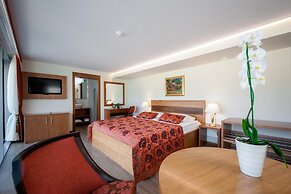 Grand Hotel Donat Superior