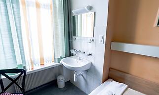 Hotel Zak - Hostel