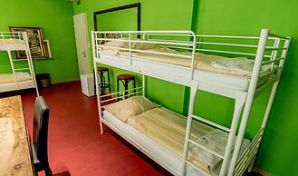 Hotel Zak - Hostel