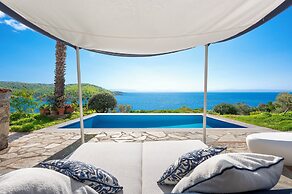 Adrina Resort & Spa