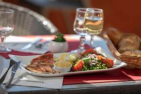 The Originals City, Relax'Otel, Le Barcarès