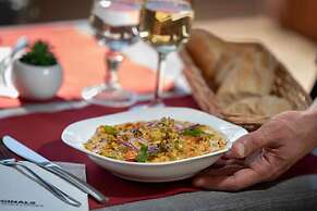 The Originals City, Relax'Otel, Le Barcarès