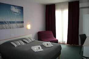 The Originals City, Relax'Otel, Le Barcarès