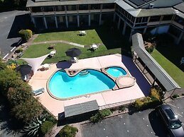 Bucketts Way Motel