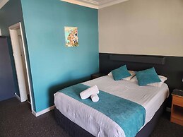 Bucketts Way Motel