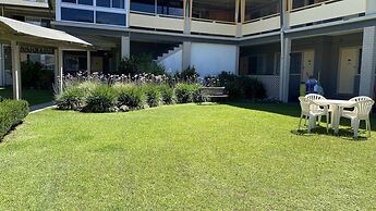 Bucketts Way Motel