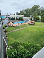 Bucketts Way Motel
