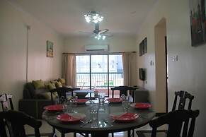 Jack's CondoApartment @ Marina Court Resort Condominium