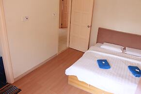 Jack's CondoApartment @ Marina Court Resort Condominium