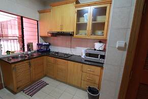 Jack's CondoApartment @ Marina Court Resort Condominium