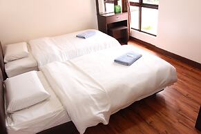 Jack's CondoApartment @ Marina Court Resort Condominium