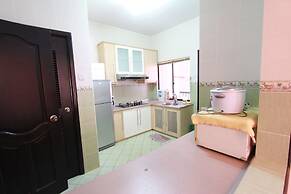 Jack's CondoApartment @ Marina Court Resort Condominium