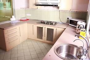 Jack's CondoApartment @ Marina Court Resort Condominium