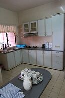 Jack's CondoApartment @ Marina Court Resort Condominium