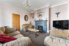 Dovedale Hotel