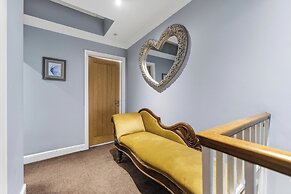 Dovedale Hotel