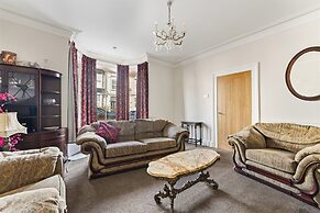 Dovedale Hotel