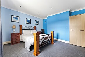 Dovedale Hotel
