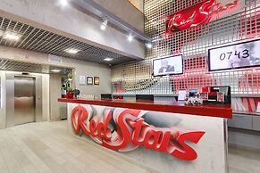 Red Stars Hotel
