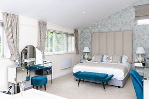 Kingfisher Country Club