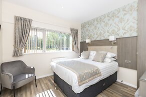 Kingfisher Country Club