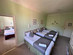 Green Gables Hotel