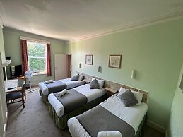 Green Gables Hotel