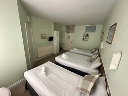 Green Gables Hotel