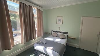 Green Gables Hotel